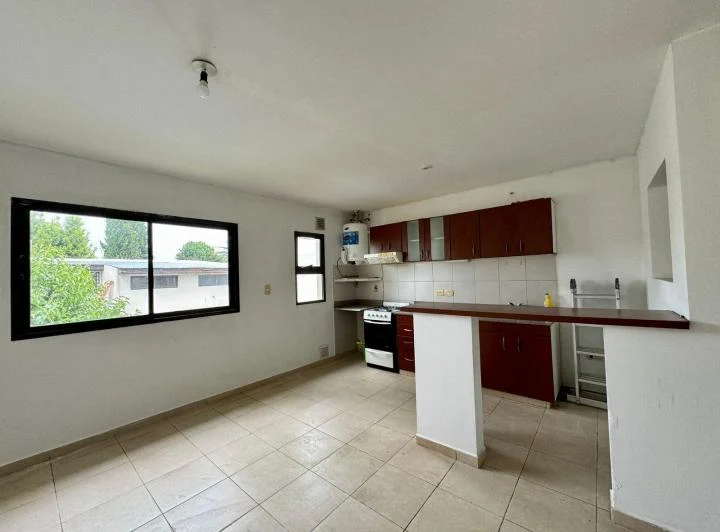 Departamento en  Alquiler dos dormitorios en la Plata 1