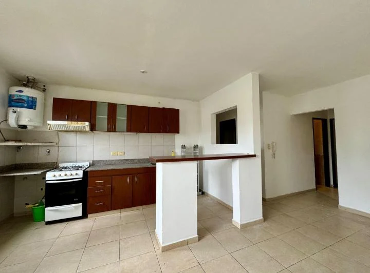Departamento en  Alquiler dos dormitorios en la Plata 5