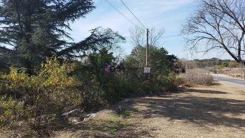 Lote Agua de Oro, 1443 m², Todos Los Servicios! 4