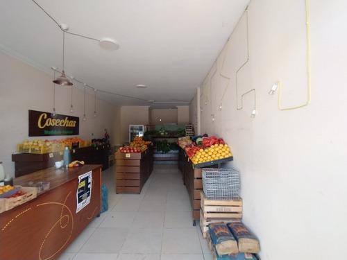 Inversores Atención! Artigas 44, 2 Locales Comerciales 2 Departamentos! 2