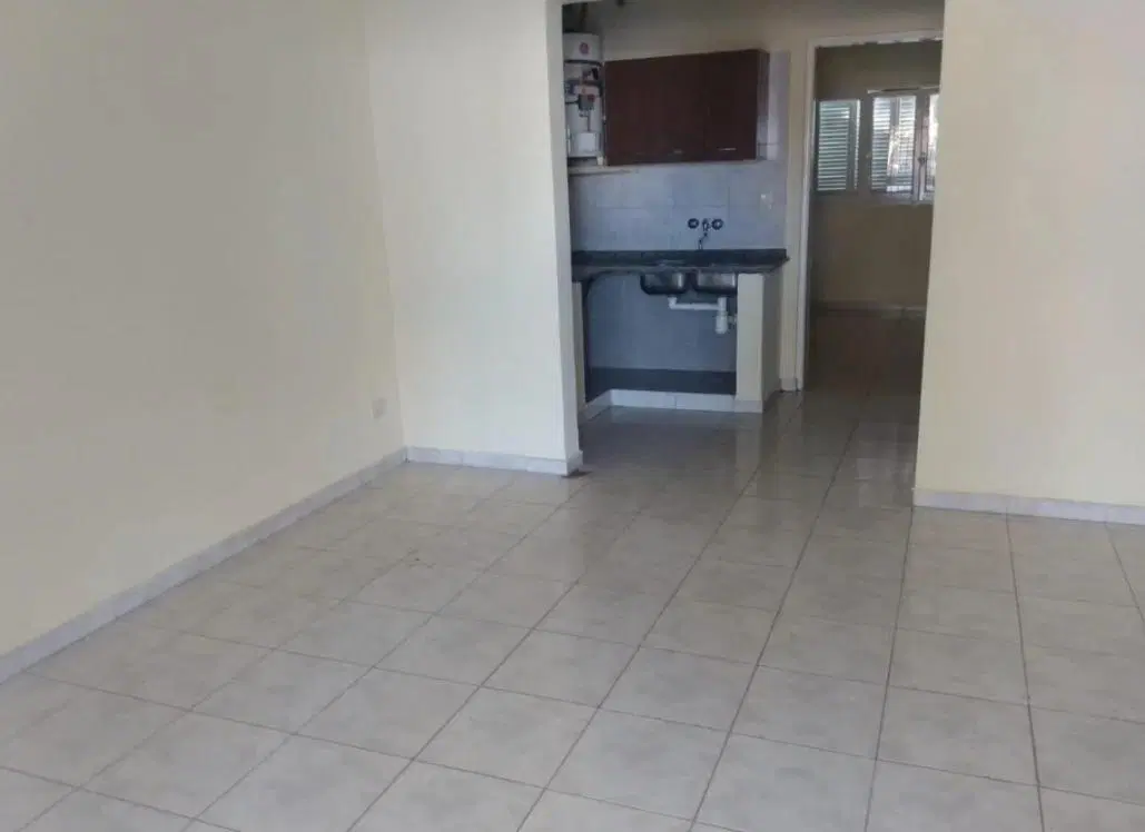 Casa 1 Dormitorio en Villa Allende Patio y Cochera Barrio San Clemente 3