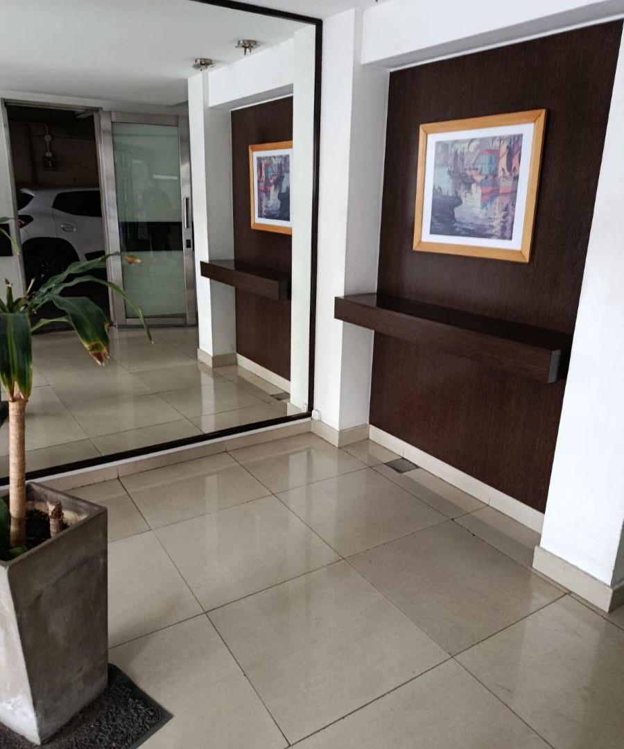 Foto de Monoambiente con balcón-cfte y bajas expensas – Excelente ubicación-, imagen 1