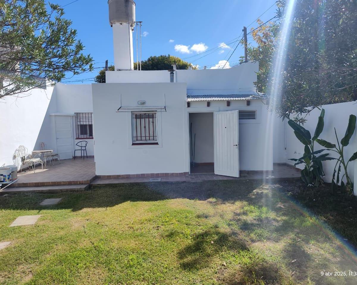 Casa en Venta en Alta Gracia, a 100 m de Av Libertador 4