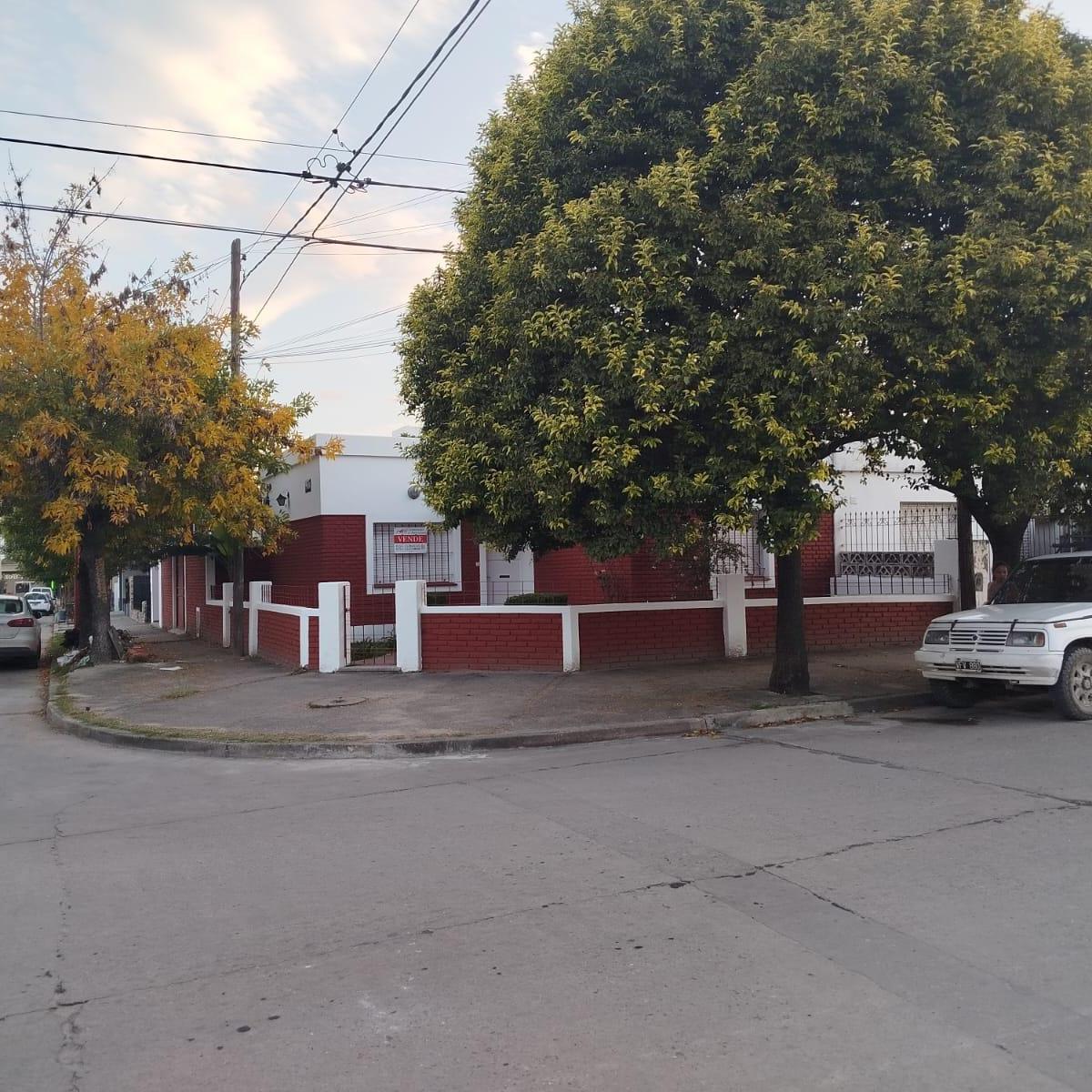 Casa en Venta en Alta Gracia, a 100 m de Av Libertador 1