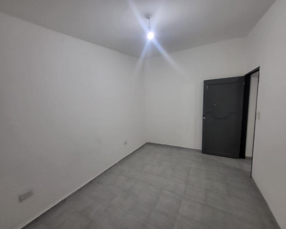 Oportunidad Casa de Dos Dorm. Mas Depto de 1 Dor C/ Cochera 2