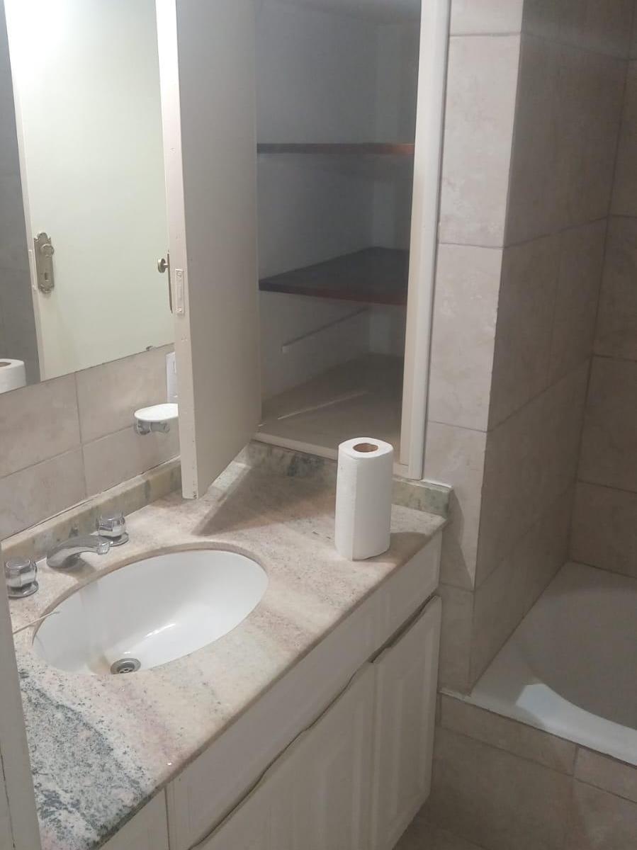 Oportunidad Amplio Terraza Propia de 70 m Cochera 3 Baños C/ Central 3