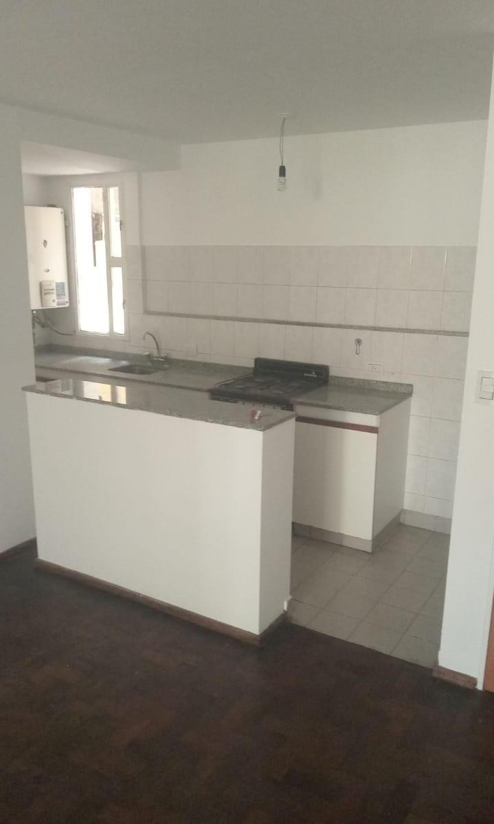 Oportunidad Excelente Ubicación. Cocina Separada Liquido / Otro 56 Mil Dolares 2