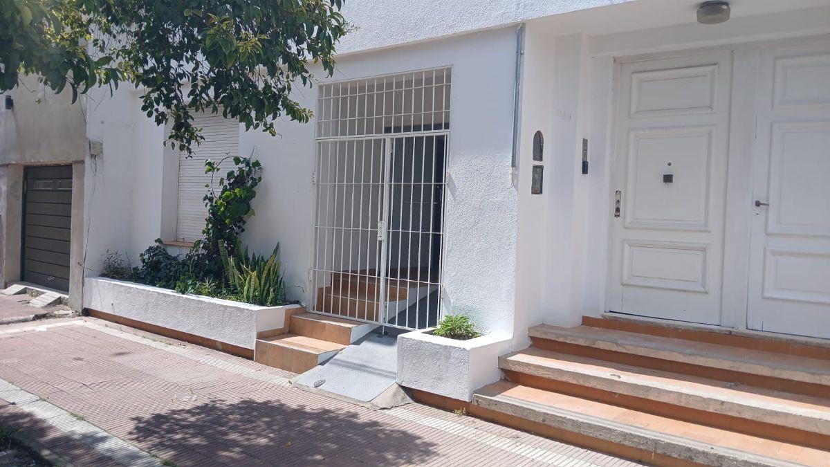 Oportunidad Amplio gran patio/ oficinas/ excelente ubicacion