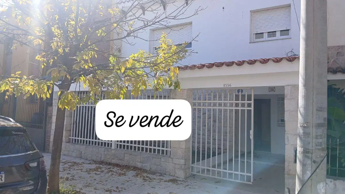 Oportunidad , excelente ubicacion a metros del centro/muy buen estado/ patio terraza con asador 4