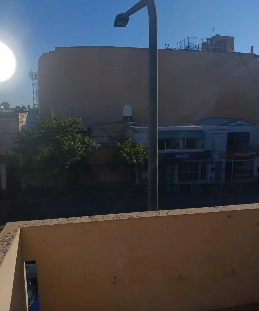 Alto Alberdi /externo/gran balcon/ amplio /split/ 2 dormitorios+ escritorio o 3 dormitorio 5