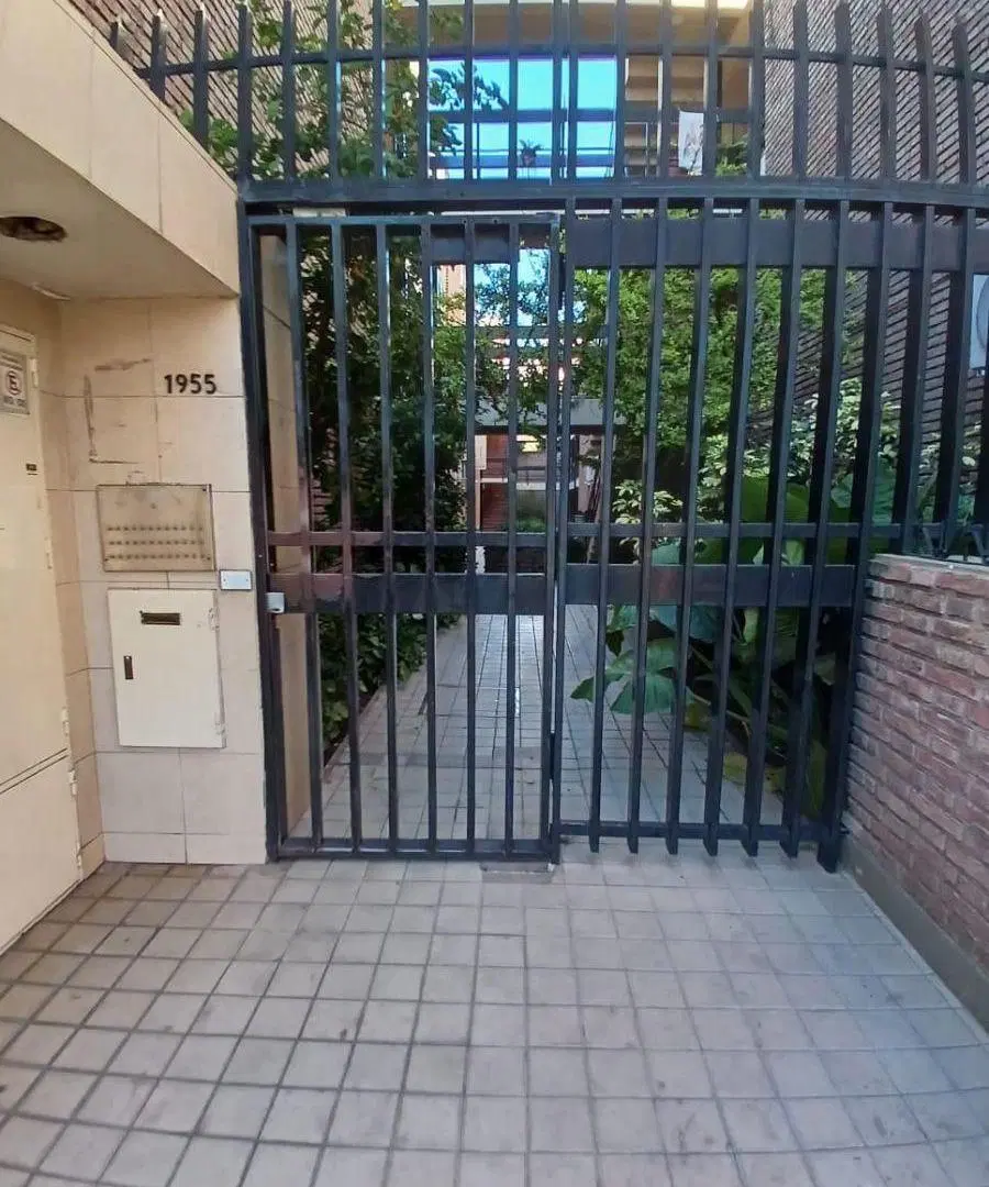 Alto Alberdi /externo/gran balcon/ amplio /split/ 2 dormitorios+ escritorio o 3 dormitorio 2