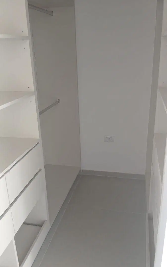 A estrenar/ patio terraza con asador/categoria/ calefacción centrla/ cochera doble 2