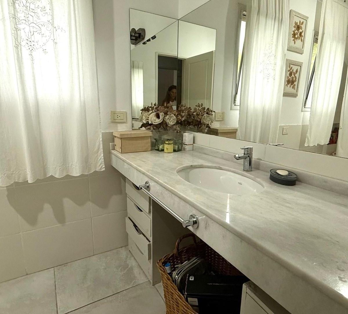 Nuevo Ingreso! Casa a La Laguna en Venta, Barrancas de Santa Maria, Pacheco, Tigre 1