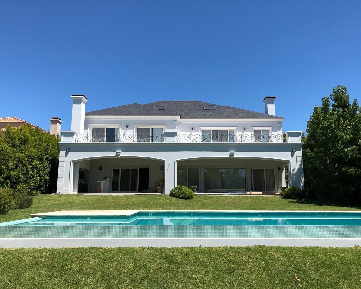 Excelente Casa en Venta en La Isla, Nordelta 5