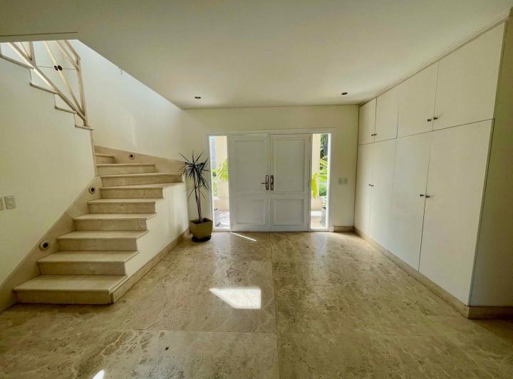Unica Casa en Venta con 2 suites en PB - La Isla, Nordelta 4