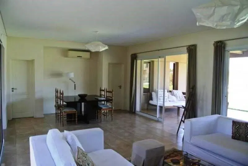 Casa  en Venta en Laguna del Sol, General Pacheco, Tigre 3