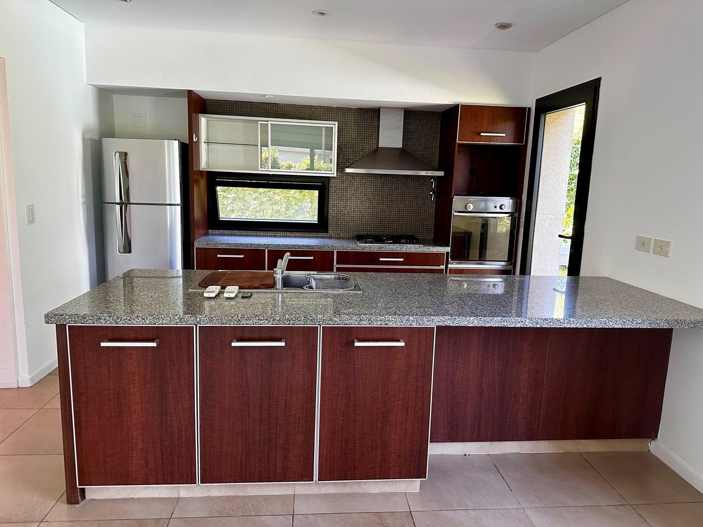 Foto de Casa en Alq. Temporario en Santa Barbara, Tigre, G.B.A. Zona Norte, imagen 4