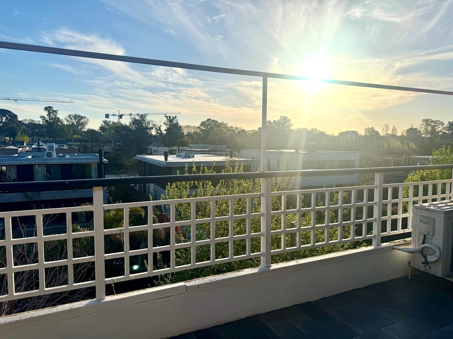 Foto de Departamento en Alquiler en Jardines de San Isidro, San Isidro, G.B.A, imagen 2