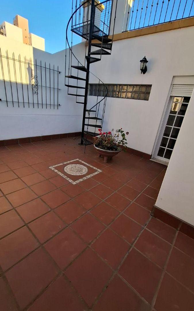 Foto de Casa de 6 ambientes en 2 plantas – Paraguay 300, Centro Norte, imagen 2