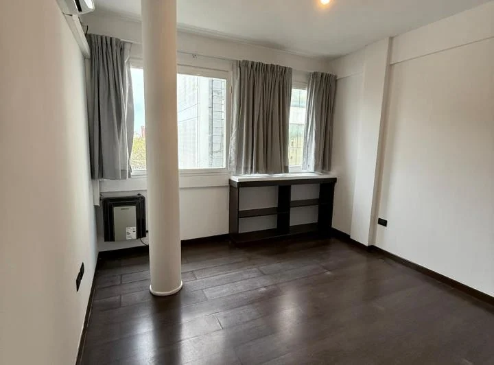 Departamento con cochera en alquiler 2