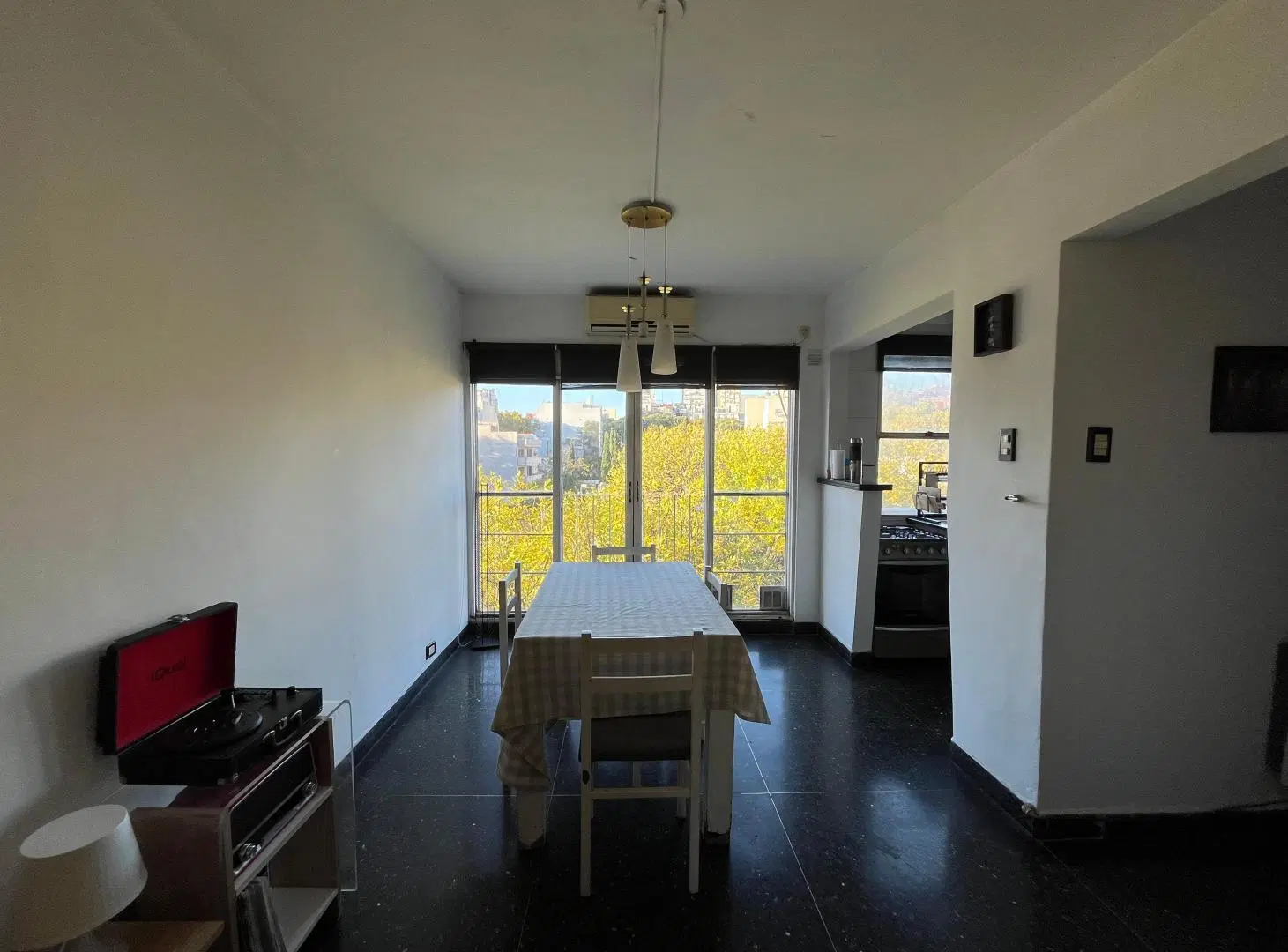 Departamento de dos dormitorios en alquiler 3