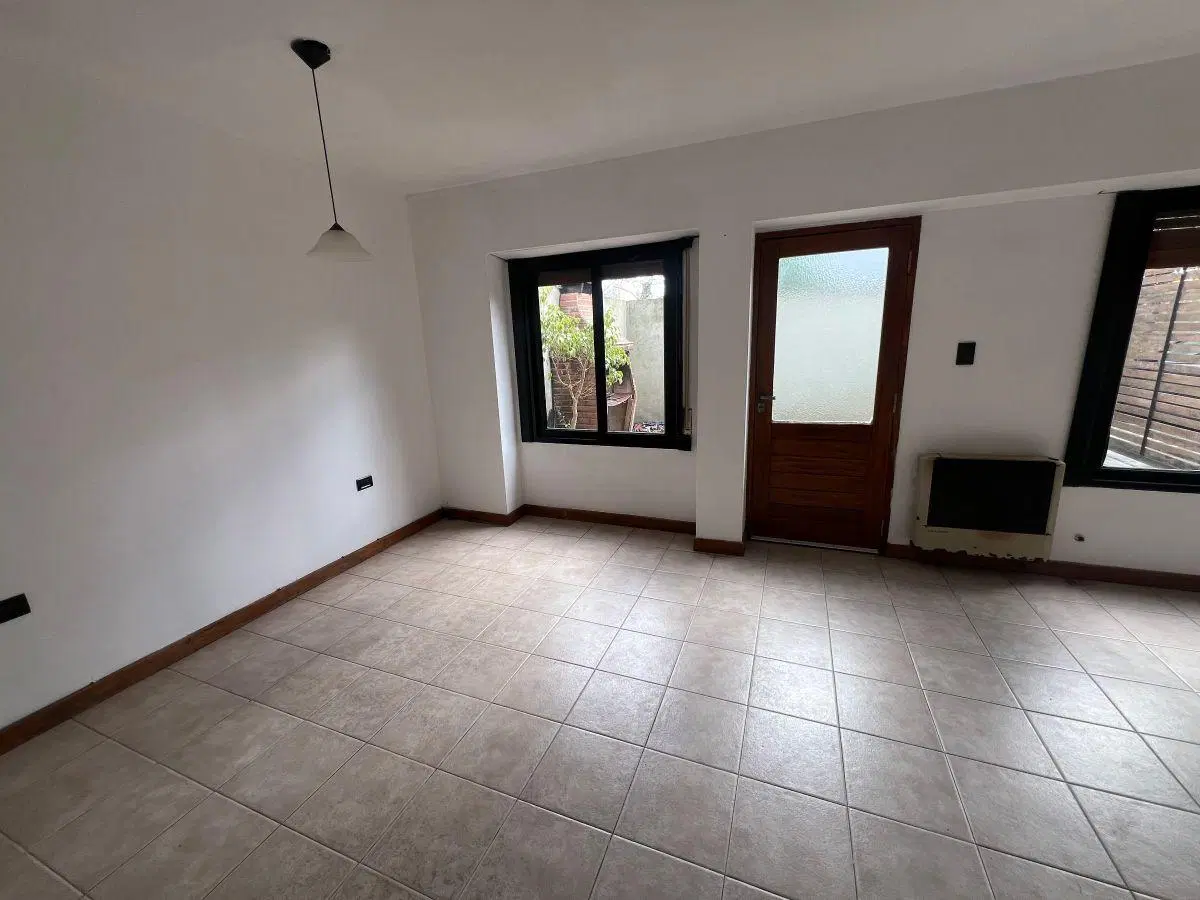 Duplex de 2 dormitorios en alquiler 1