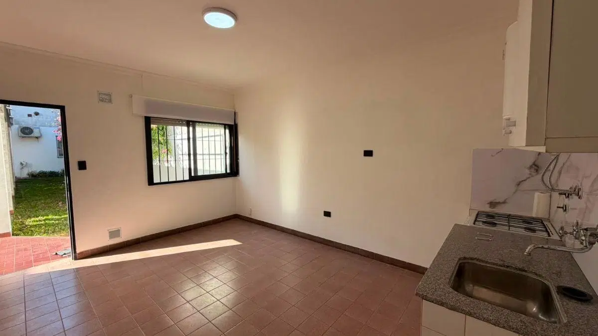 PH de 1 dormitorio al frente en venta 1