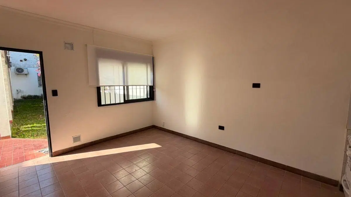PH de 1 dormitorio al frente en venta 5