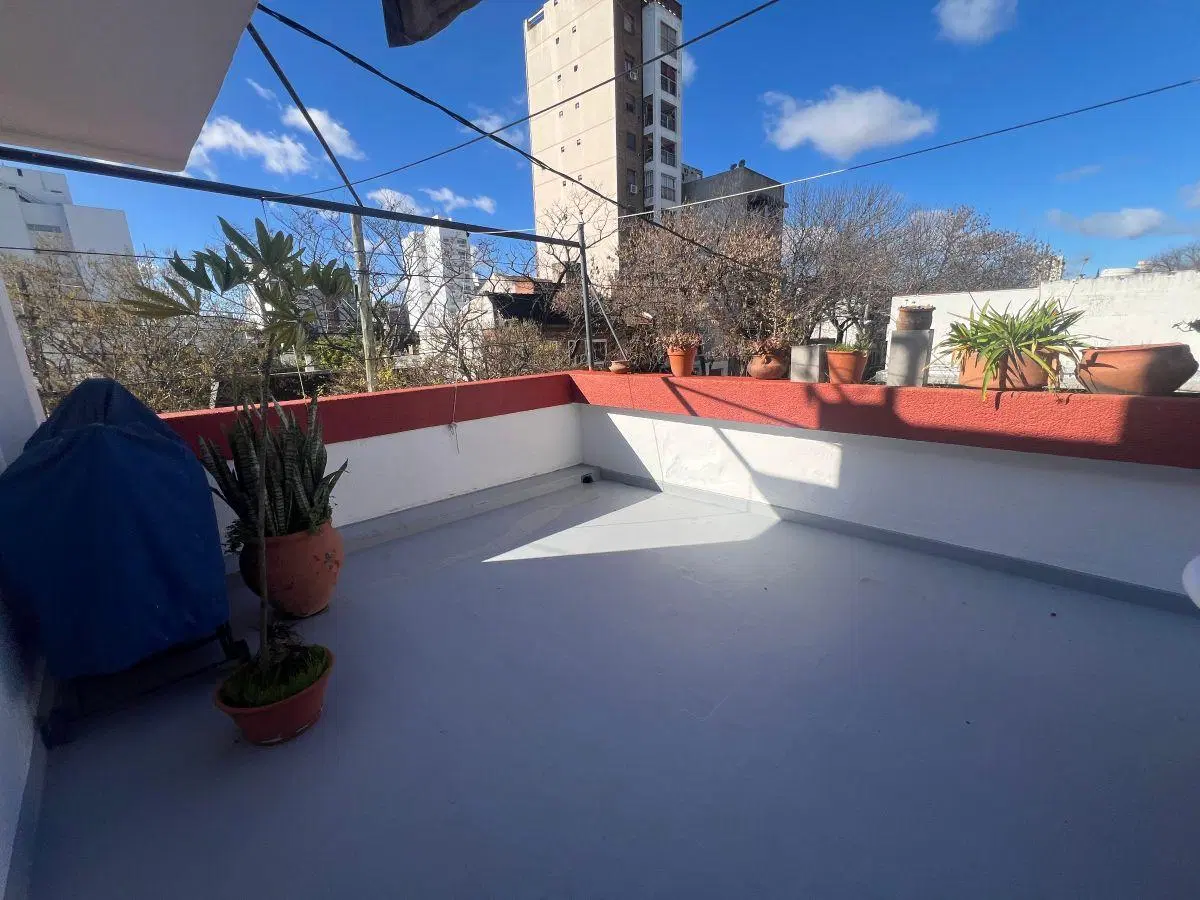 Casa en Planta Alta de 120 m² con 3 dormitorios en alquiler en La Plata 4