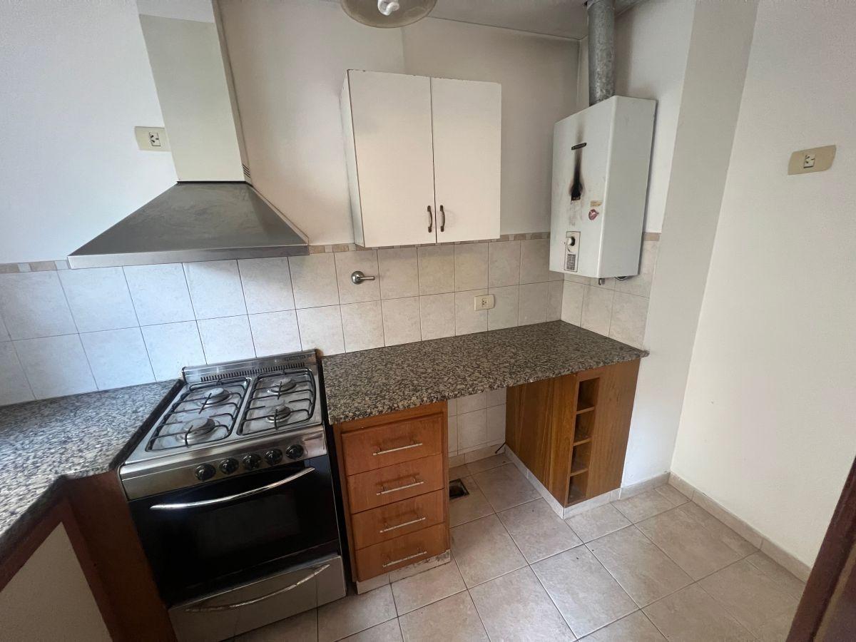 Foto de Departamento de 1 dormitorio en alquiler en La Plata, imagen 3
