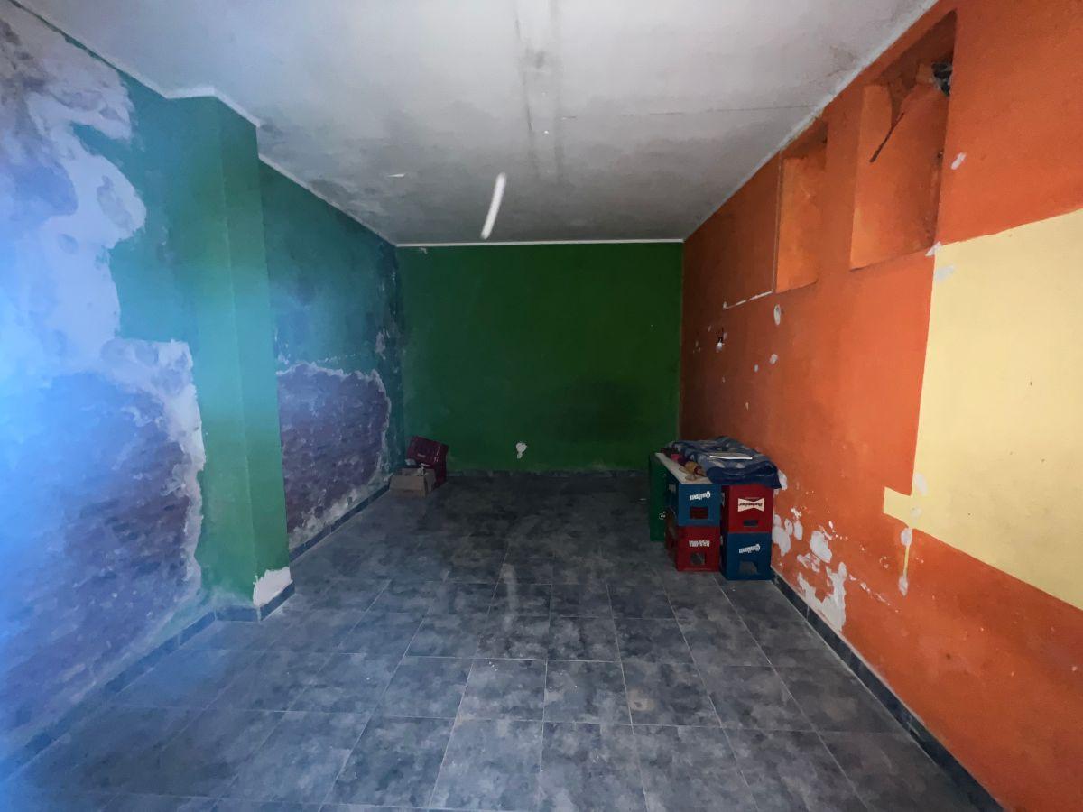 Foto de Local de 40 m² aproximadamente con depósito en subsuelo en alquiler en, imagen 3
