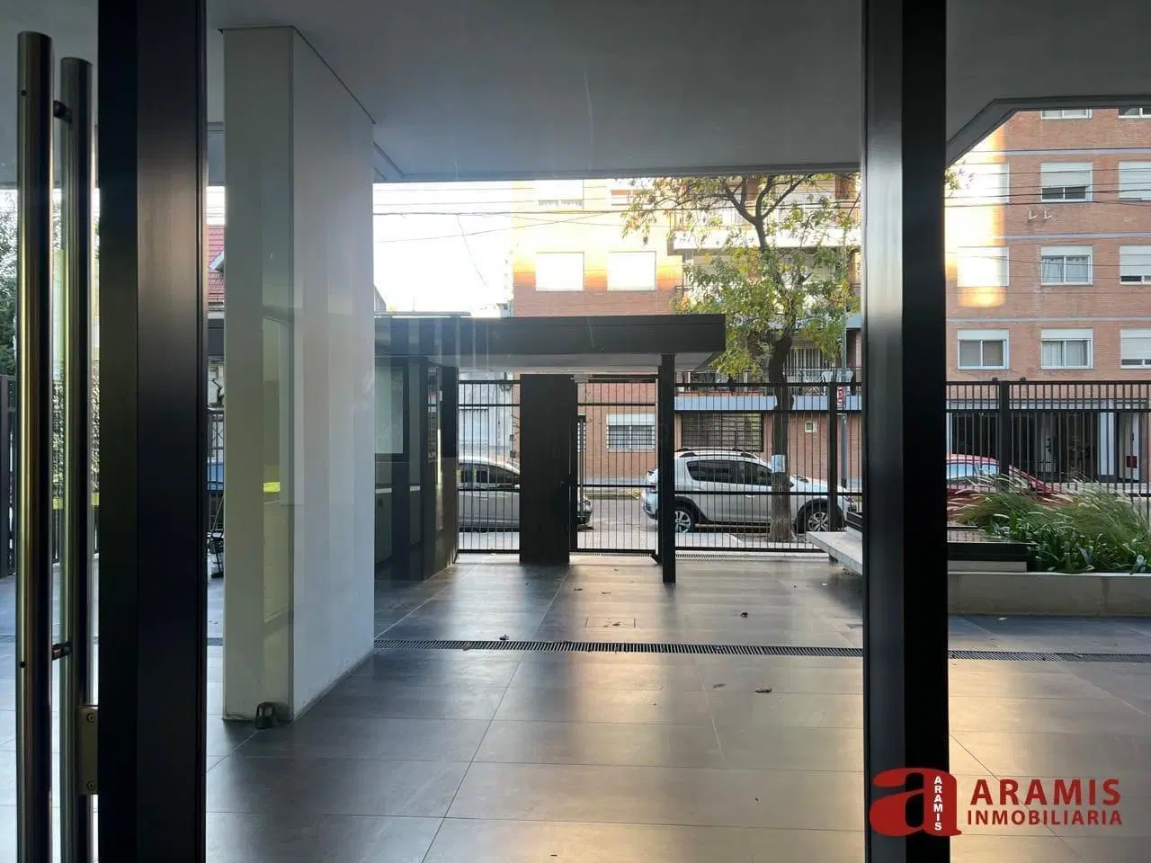 OPORTUNIDAD DOS AMBIENTES CON BALCÓN EN BOEDO 5