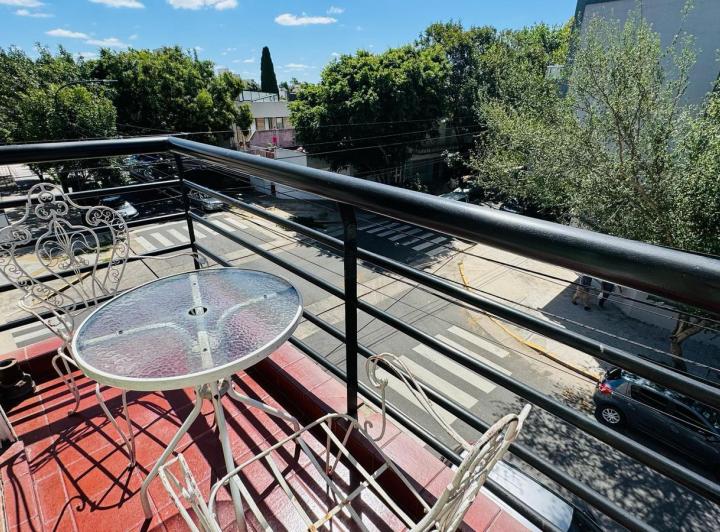 VENTA Depto PH 3 dormitorios Terraza y 2 balcones sin expensas en Villa Urquiza 5