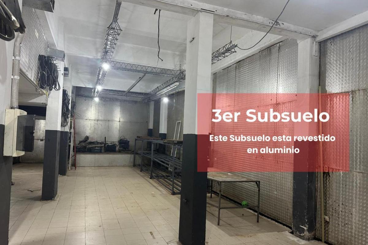 Venta Local 450m2 con 3 subsuelos y ascensor en San Nicolas