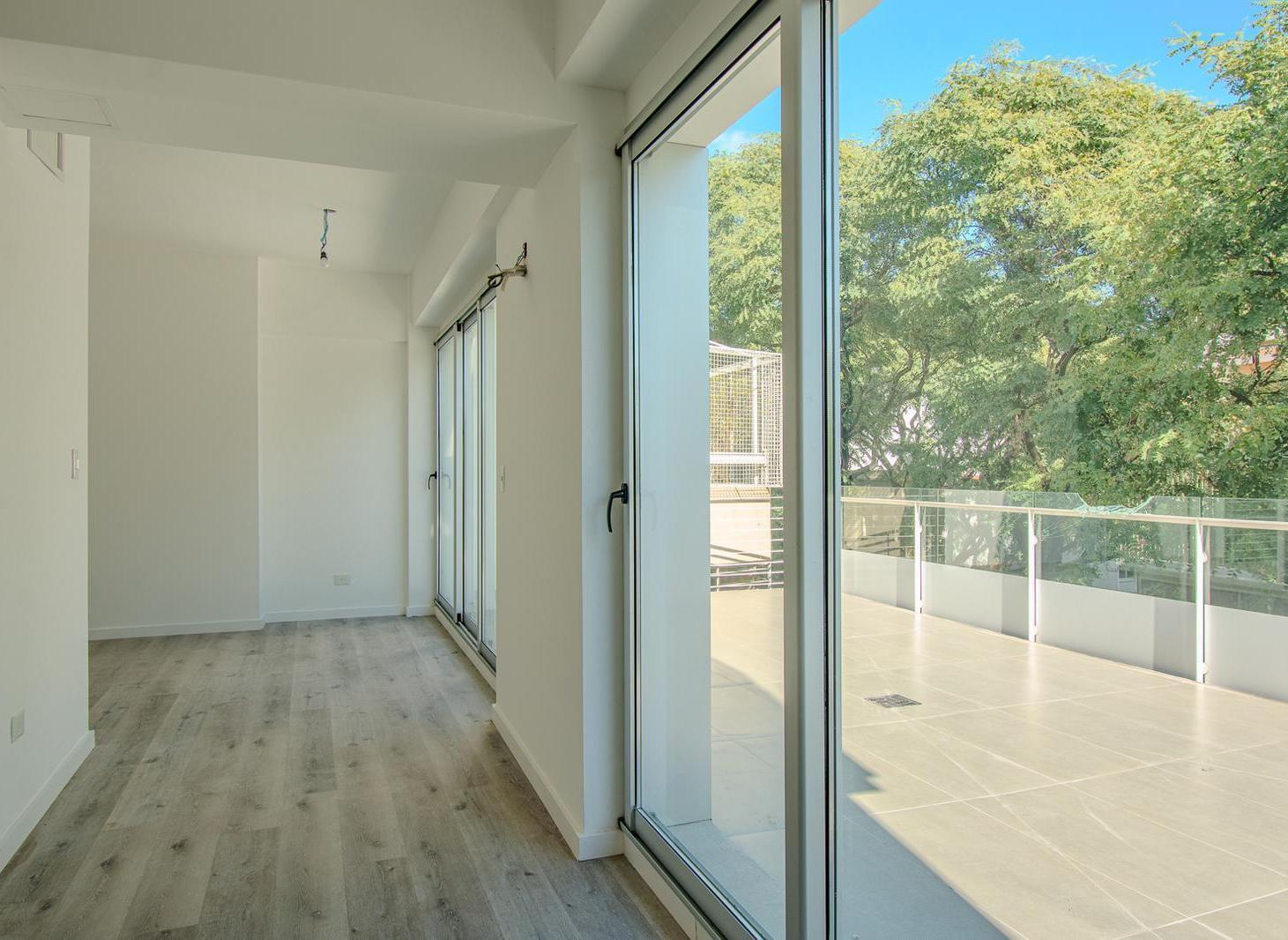 Venta Dpto 4 amb dependencia Duplex con Balcon, terraza y pileta Cochera Doble en Caballito