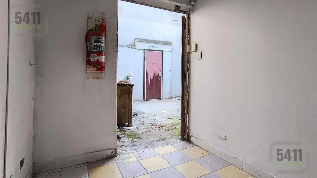 Venta Casa Depósito taller 4 ambientes en Villa Soldati 2