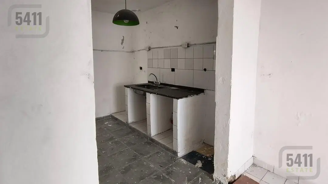 Venta Casa Depósito taller 4 ambientes en Villa Soldati 4