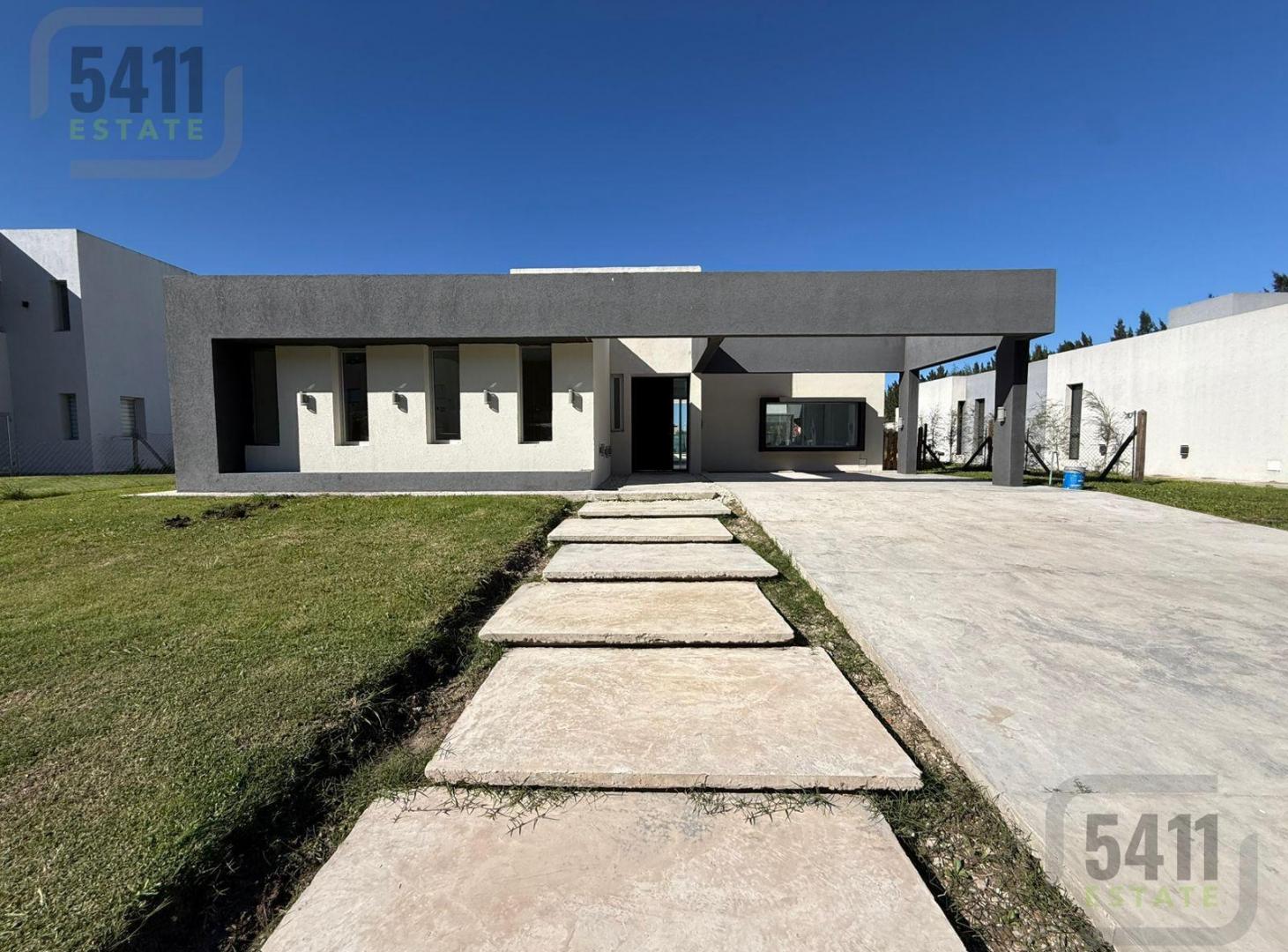 Alquiler Casa 4 ambientes Jardin Pileta en Santa Ines
