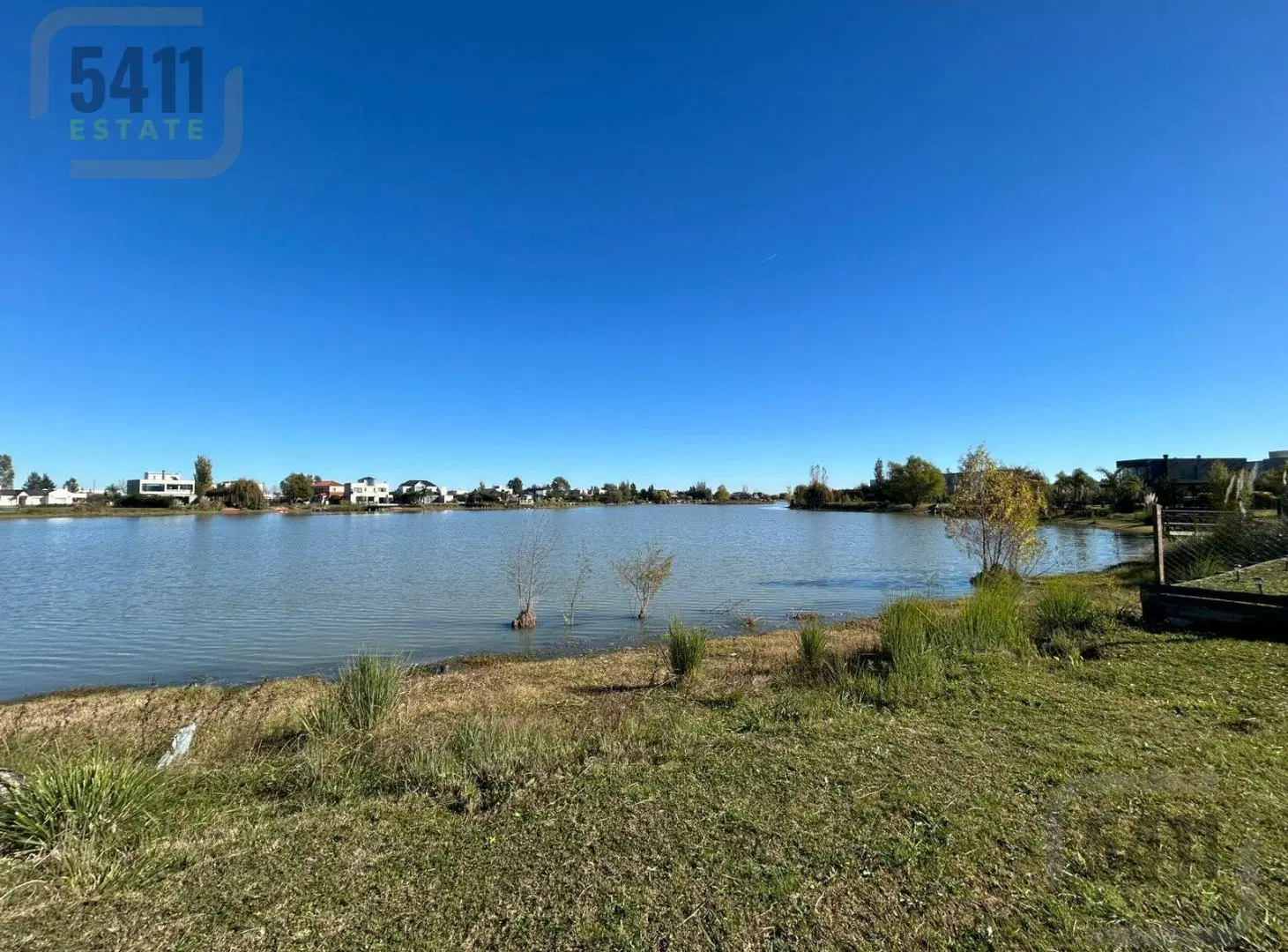 VENTA LOTE A LA LAGUNA 815m2 BARRIO SANTA RITA - SAN VICENTE 2