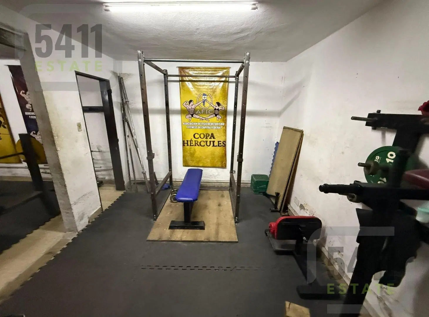 Venta Local de 200m2 actualmente gimnasio en San Martin 4