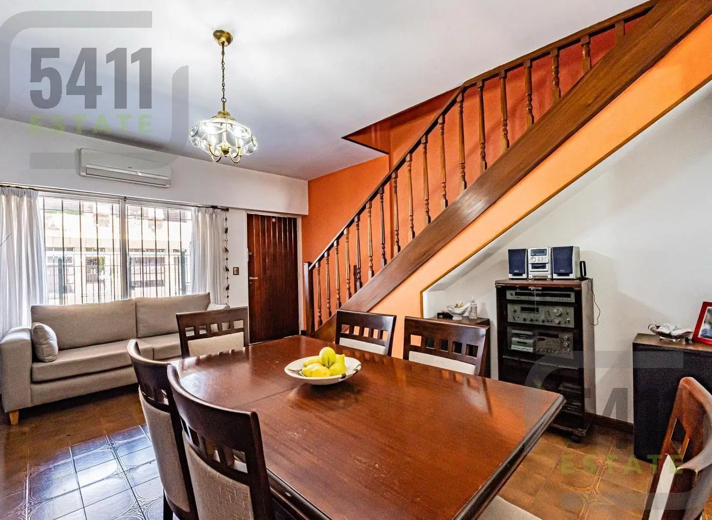 Venta Casa 3 dormitorios con cochera y patio en Vicente Lopez - Olivos 5