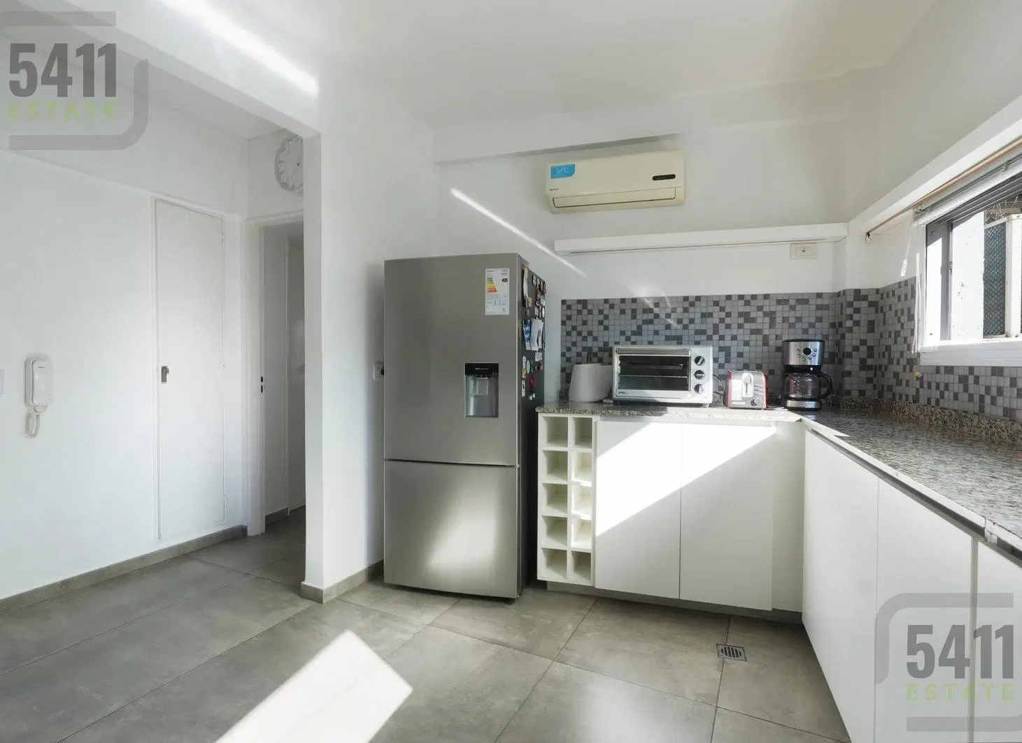 Venta PH 4 ambientes con terraza parrilla, excelente ubicacion apto credito en Caballito 5