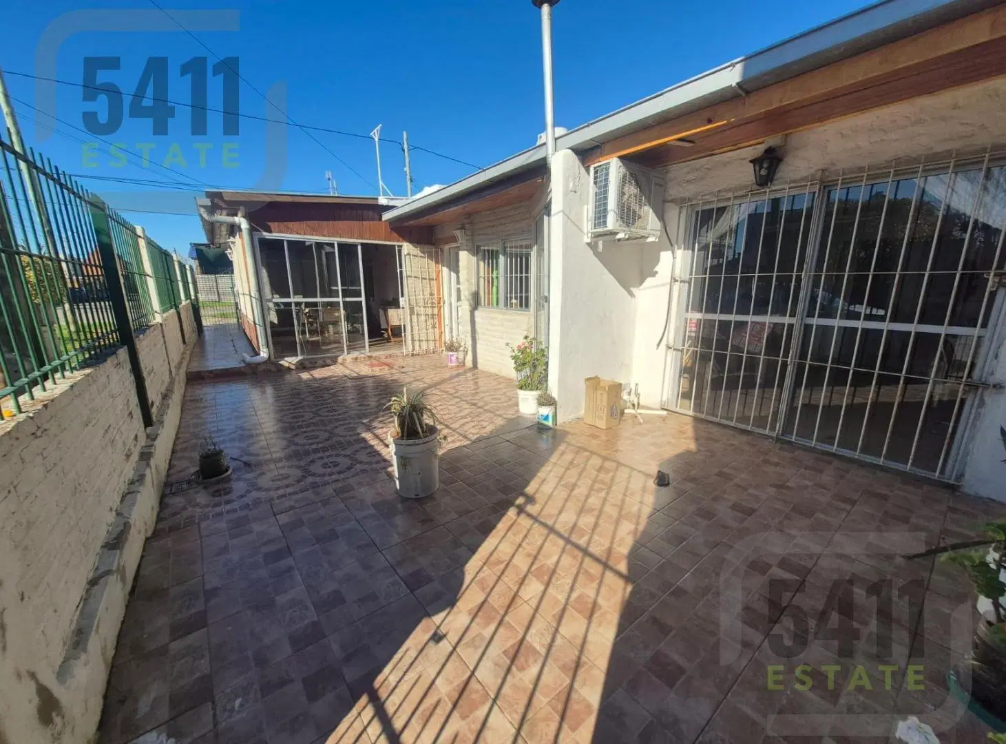 Venta Casa 4 amb con cochera en Barrio Alberdi, José C Paz 5