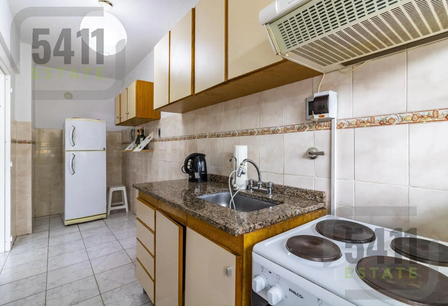 Venta Departamento 3 ambientes 1er piso Lateral ascensor Cochera en Velez Sarsfield. 8