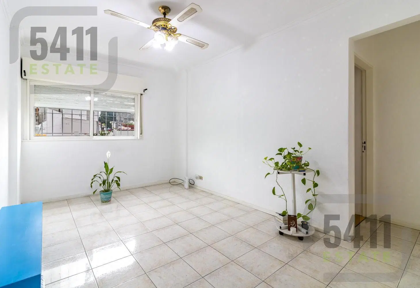 Venta Departamento 3 ambientes 1er piso Lateral ascensor Cochera en Velez Sarsfield. 4