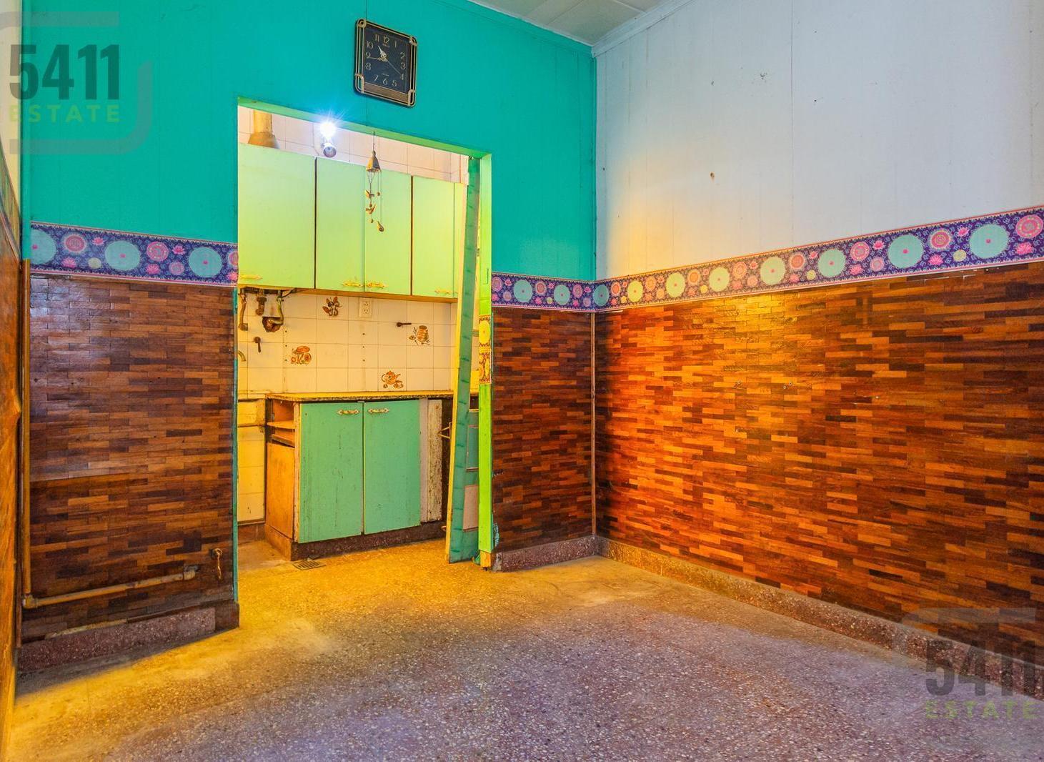 Foto de Venta PH 4 ambientes a refaccionar con terraza y gran potencial, imagen 4