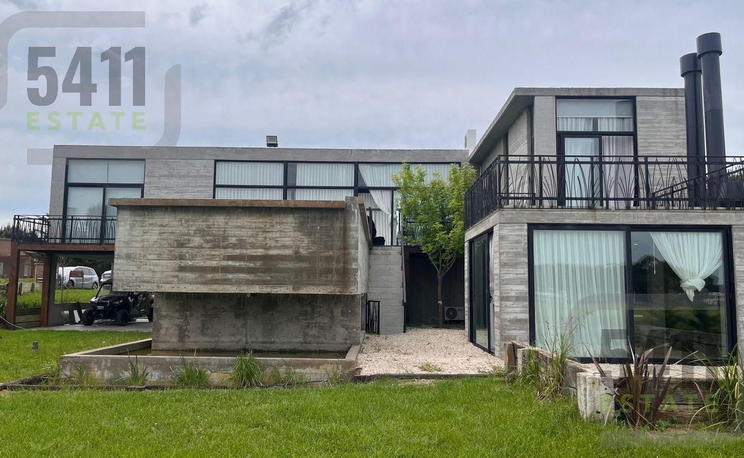 Foto de Venta Casa 6 ambientes Parque Pileta Parrilla en Barrio Ecuestre Costa, imagen 1