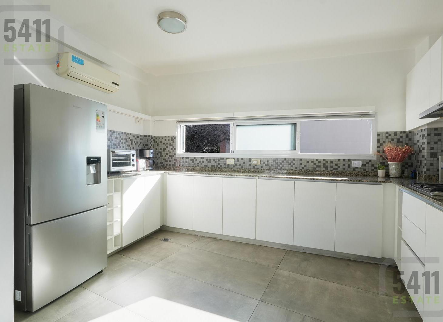 Foto de Venta PH 4 ambientes con terraza parrilla, excelente ubicacion apto, imagen 5