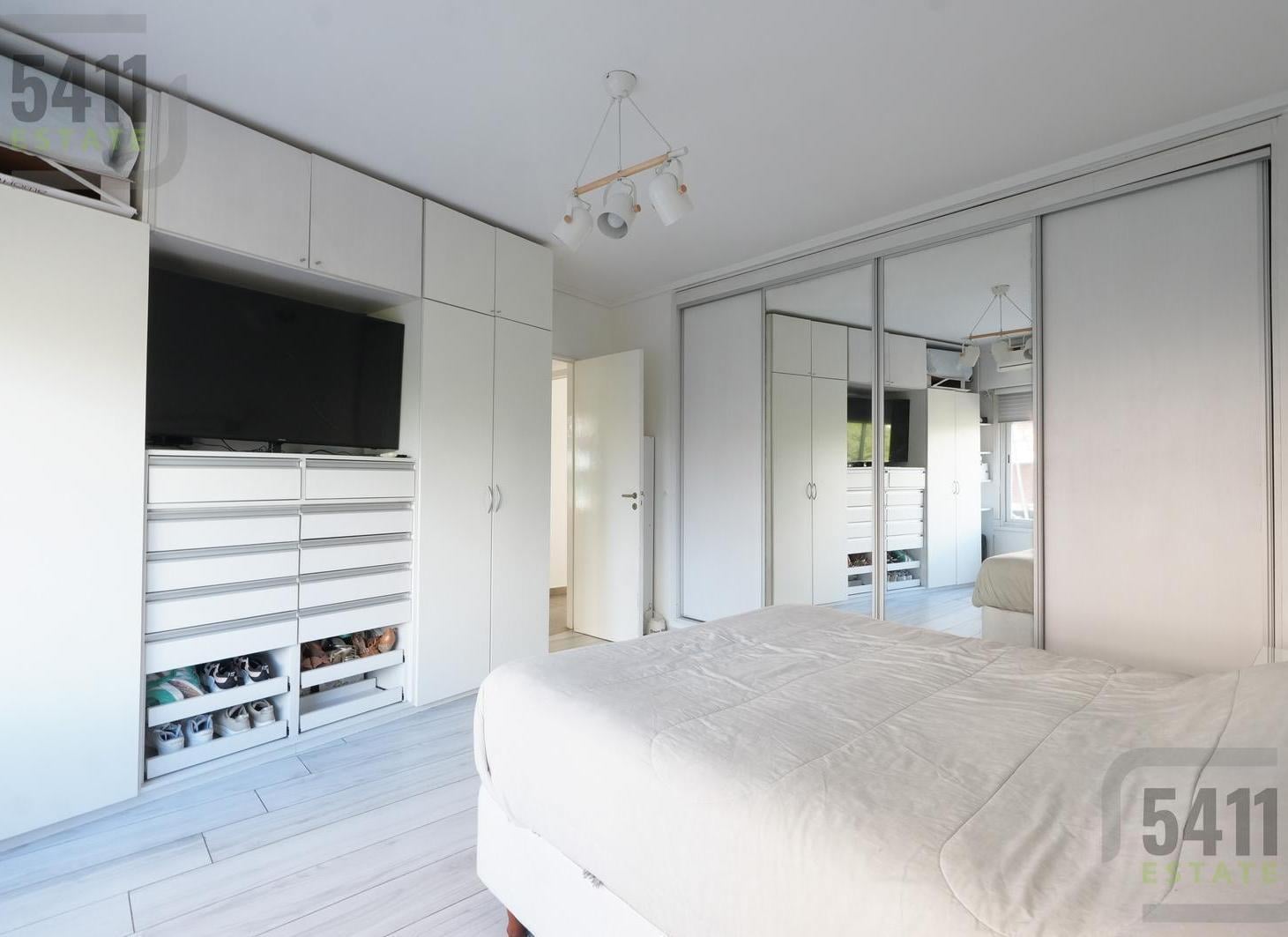 Foto de Venta PH 4 ambientes con terraza parrilla, excelente ubicacion apto, imagen 3
