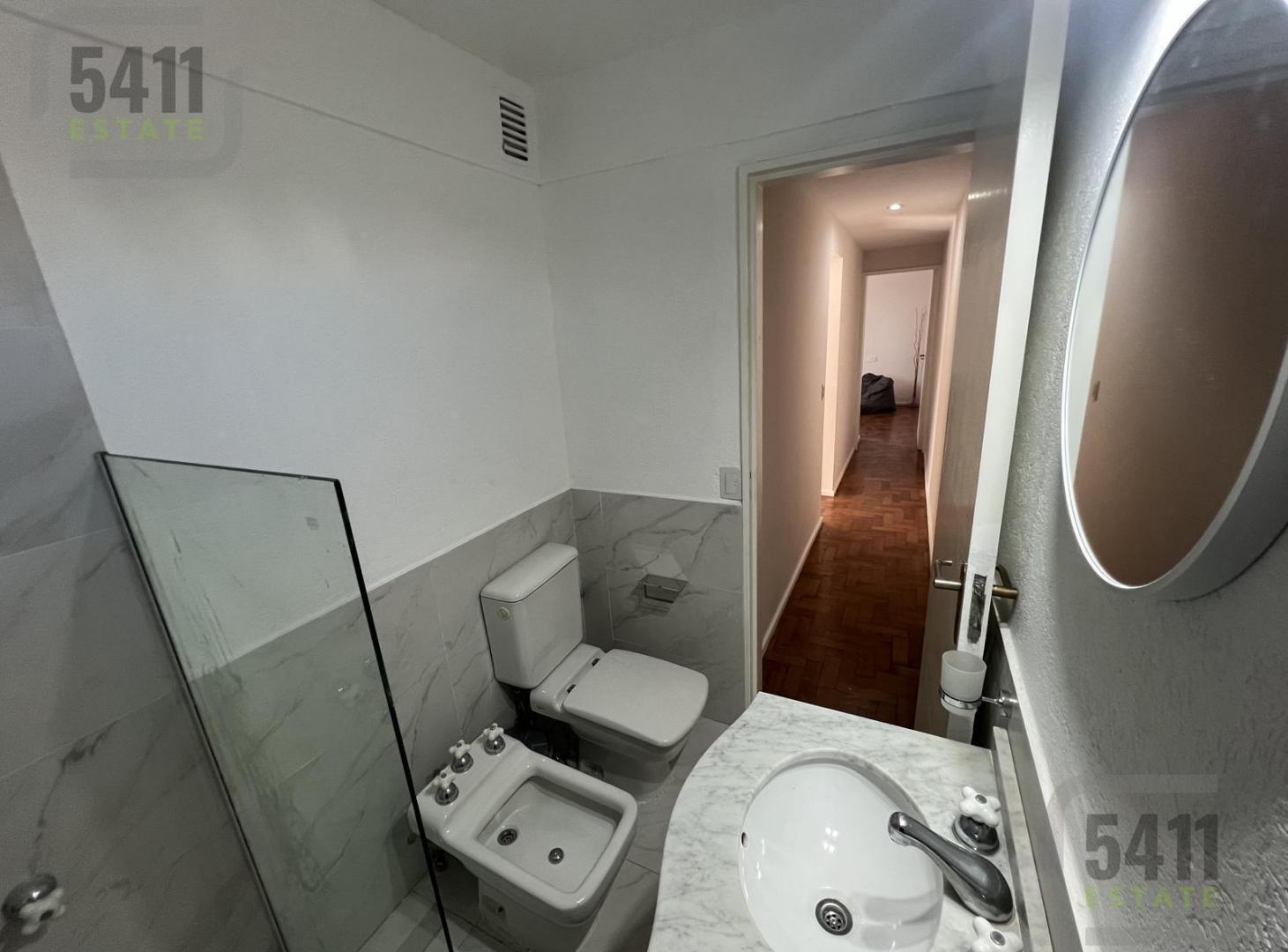 Foto de Venta Departamento 2 Ambientes lateral en Flores, imagen 4